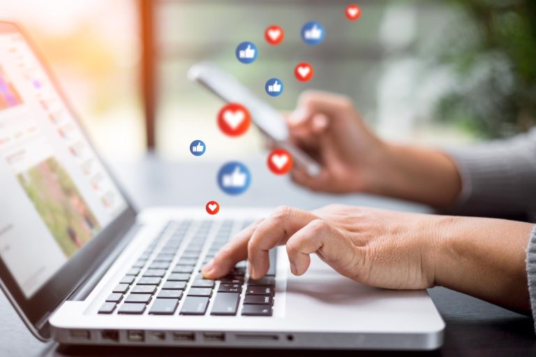 redaction media sociaux